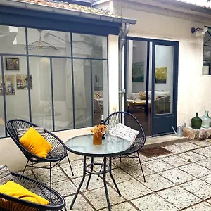 Artist's - & Private Courtyard - 200m2 Villa Paris